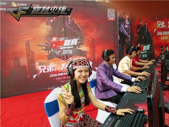 9人左右的 9人左右的